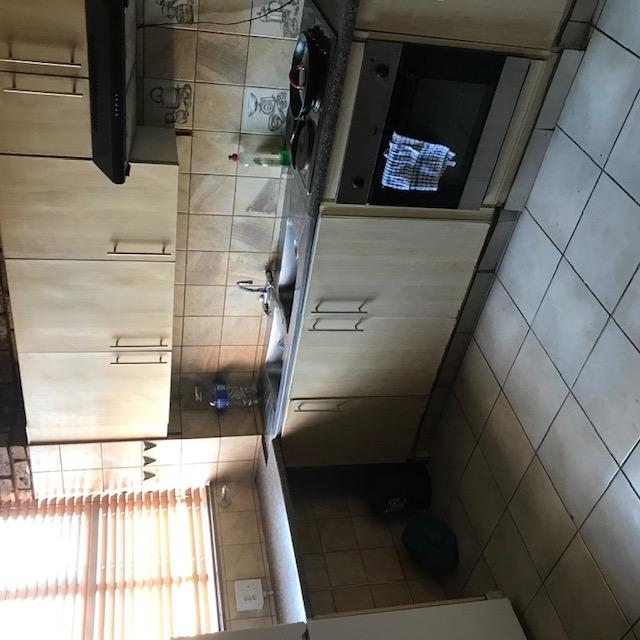 2 Bedroom Property for Sale in Pretoria North Gauteng