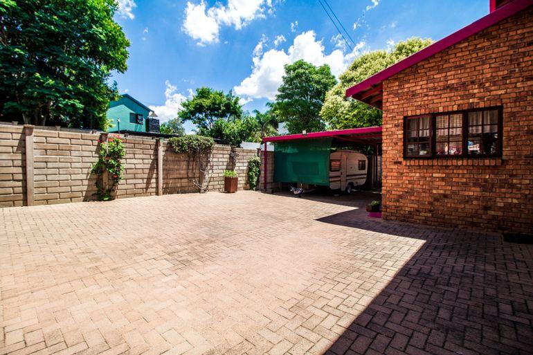 3 Bedroom Property for Sale in Moreleta Park Gauteng