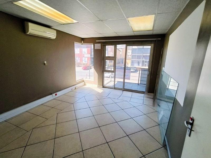 To Let commercial Property for Rent in North Riding Gauteng