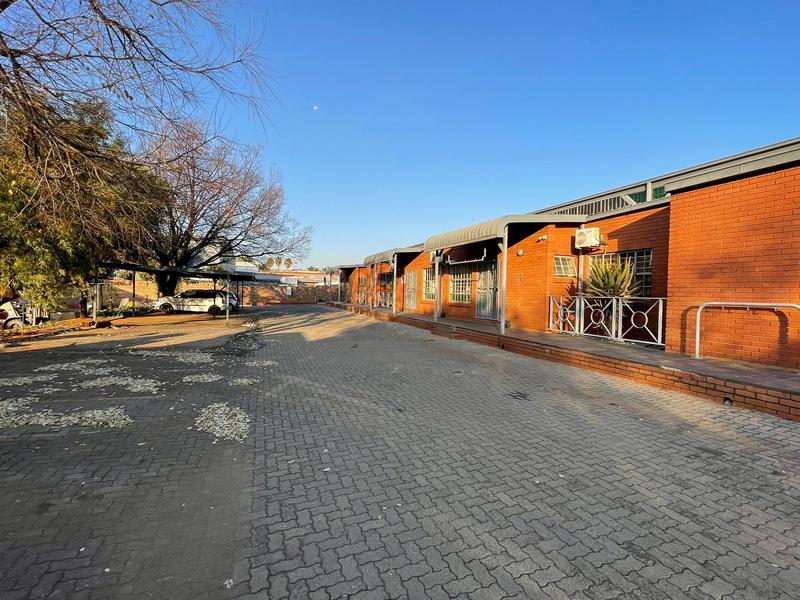 To Let commercial Property for Rent in Hennops Park Industrial Gauteng