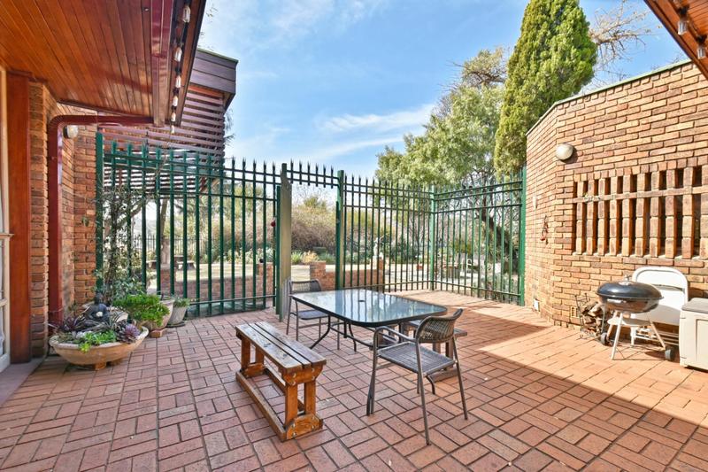 4 Bedroom Property for Sale in Alan Manor Gauteng