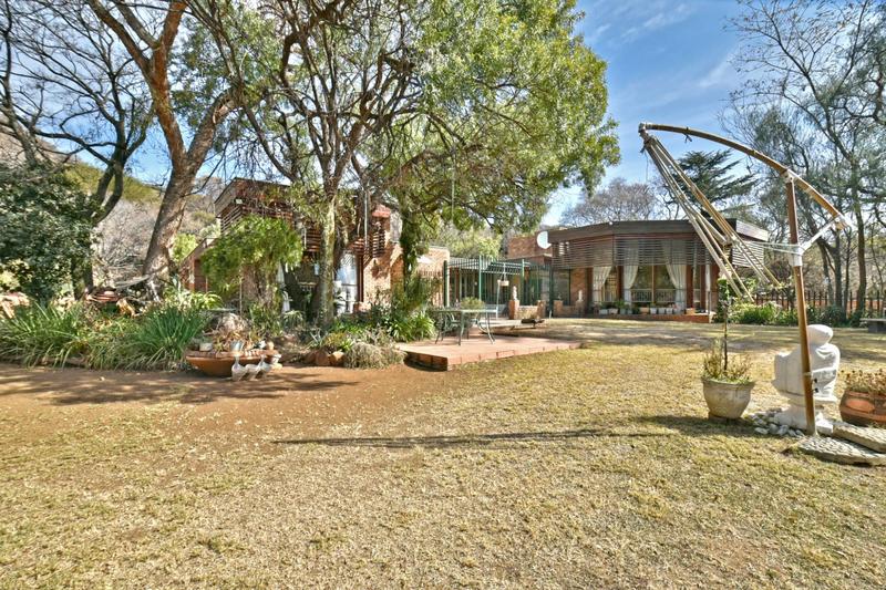 4 Bedroom Property for Sale in Alan Manor Gauteng