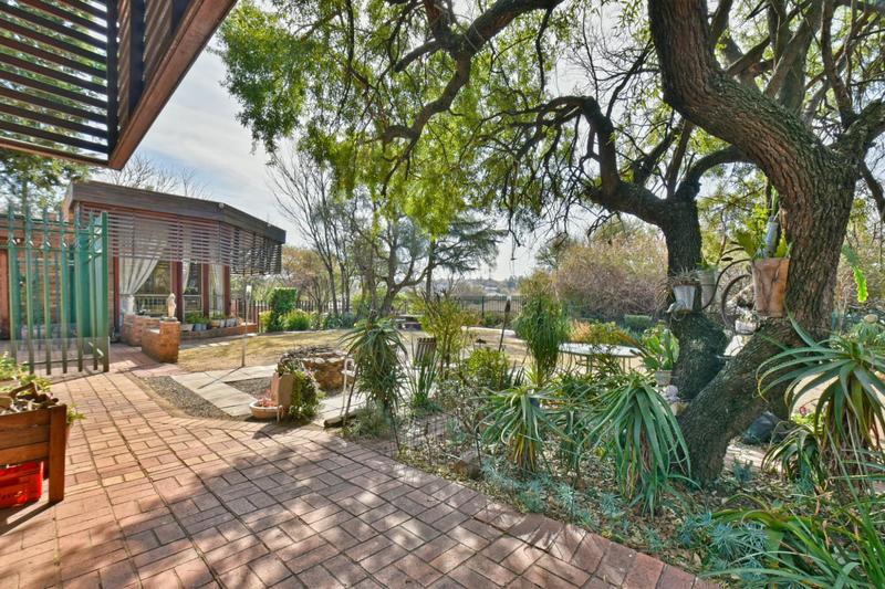 4 Bedroom Property for Sale in Alan Manor Gauteng