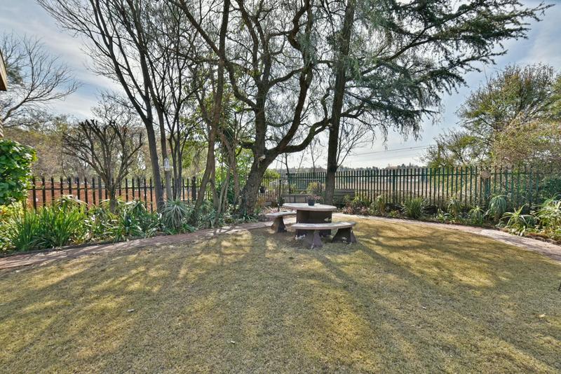 4 Bedroom Property for Sale in Alan Manor Gauteng