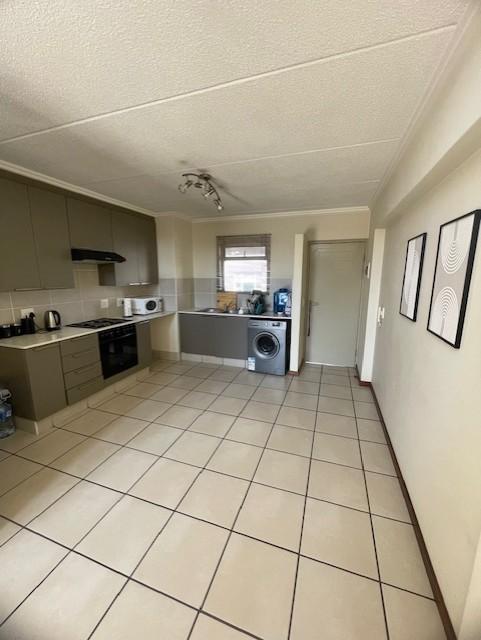 2 Bedroom Property for Sale in Bryanston Gauteng