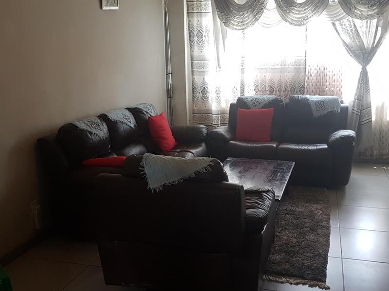 1 Bedroom Property for Sale in Booysens Gauteng