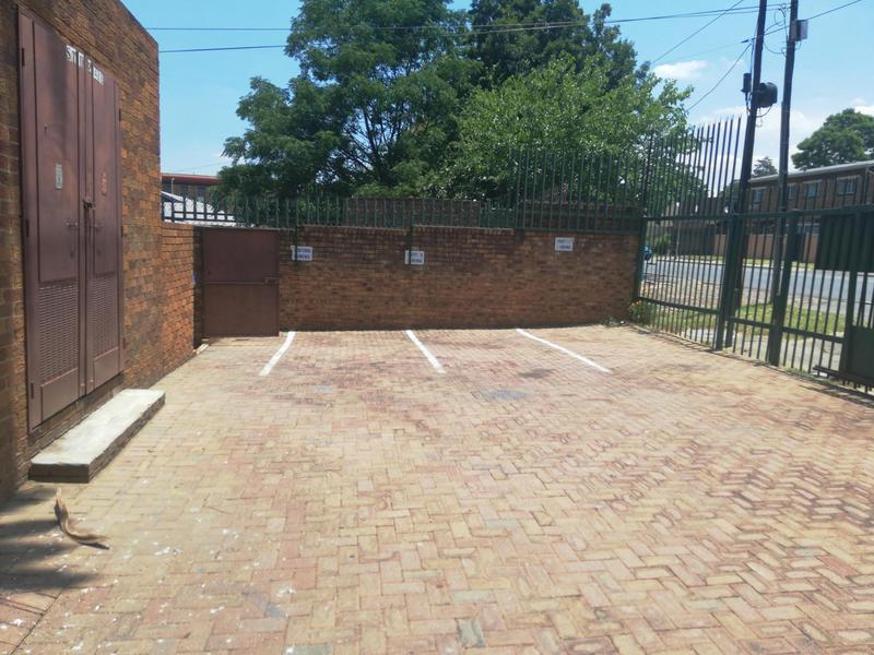 2 Bedroom Property for Sale in Lyndhurst Gauteng