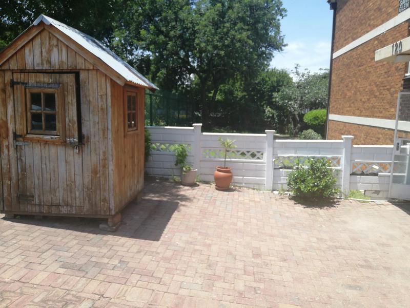 2 Bedroom Property for Sale in Lyndhurst Gauteng