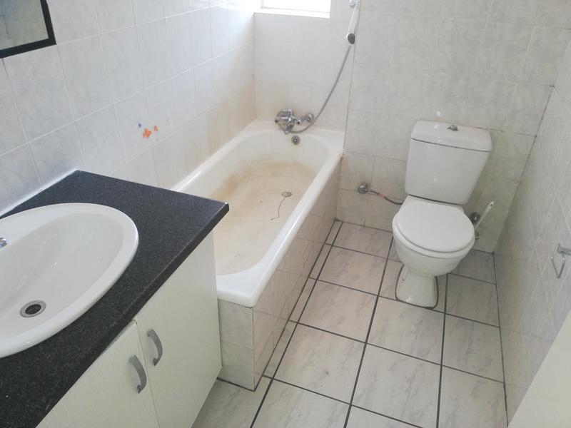 2 Bedroom Property for Sale in Lyndhurst Gauteng