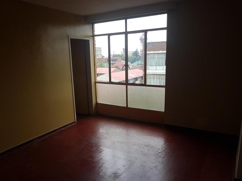 1 Bedroom Property for Sale in Yeoville Gauteng