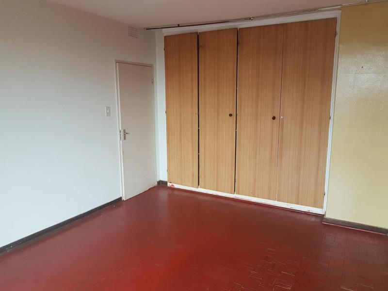 1 Bedroom Property for Sale in Yeoville Gauteng