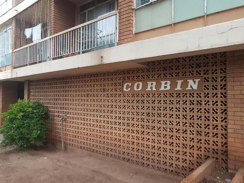 1 Bedroom Property for Sale in Yeoville Gauteng