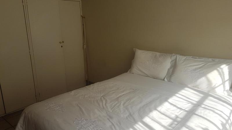 To Let 2 Bedroom Property for Rent in Malvern East Gauteng