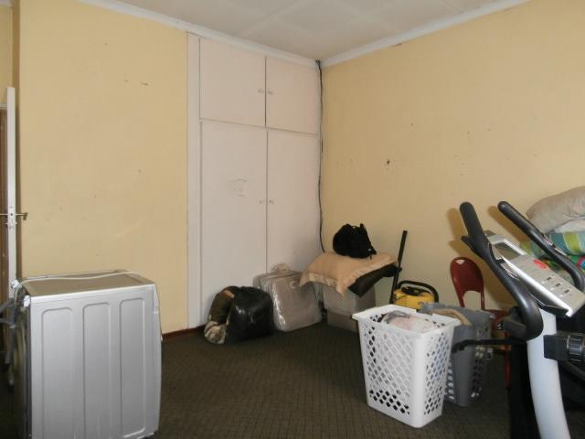 3 Bedroom Property for Sale in Linmeyer Gauteng