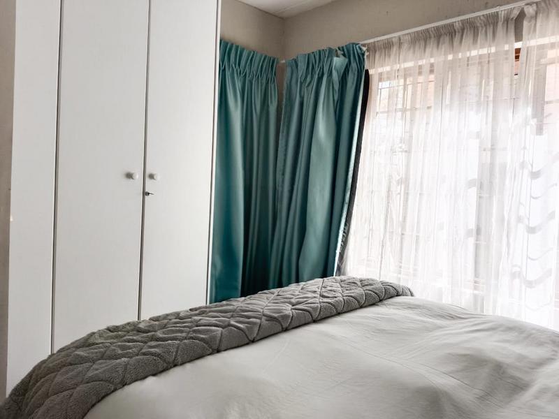 2 Bedroom Property for Sale in Paulshof Gauteng