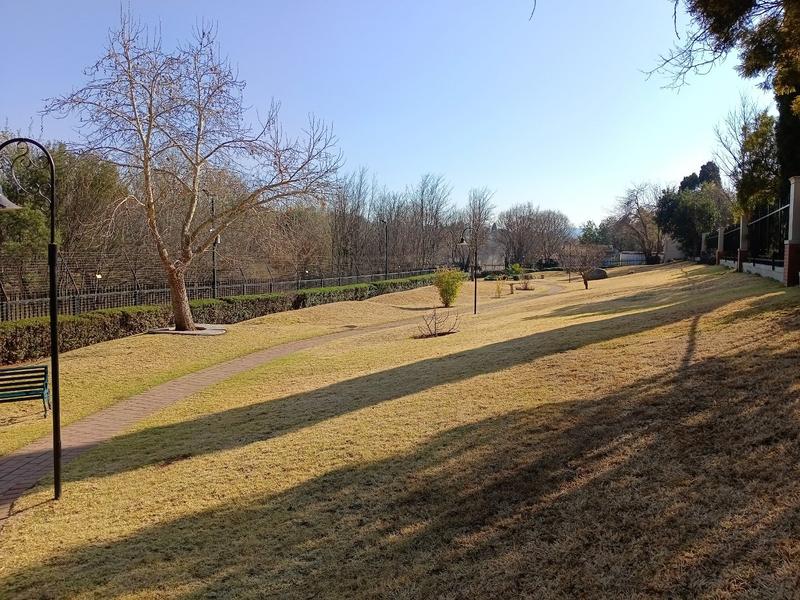 2 Bedroom Property for Sale in Paulshof Gauteng