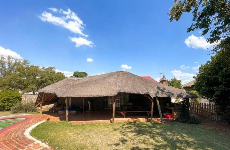 4 Bedroom Property for Sale in Elspark Gauteng