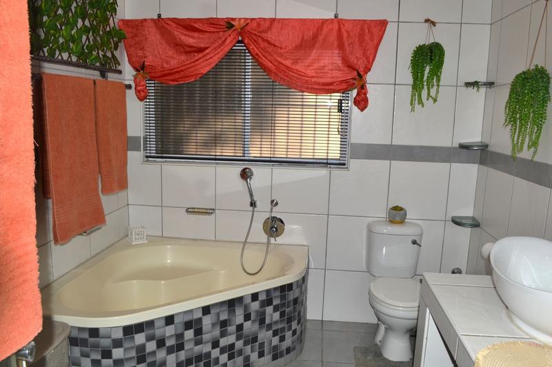 4 Bedroom Property for Sale in Brenthurst Gauteng