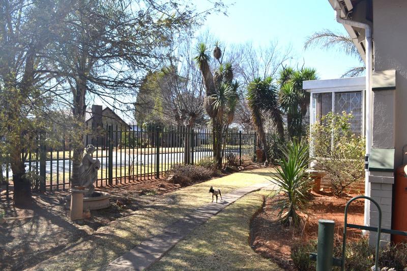 4 Bedroom Property for Sale in Brenthurst Gauteng