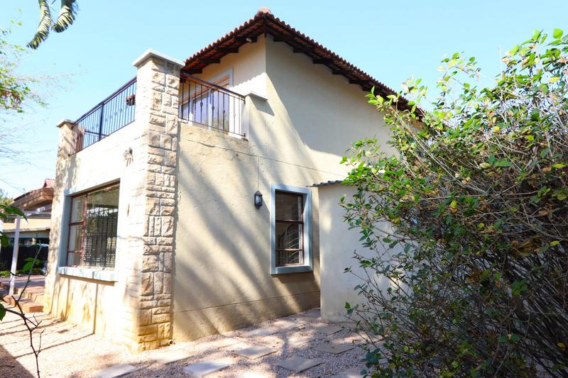 To Let 3 Bedroom Property for Rent in Broadacres Gauteng