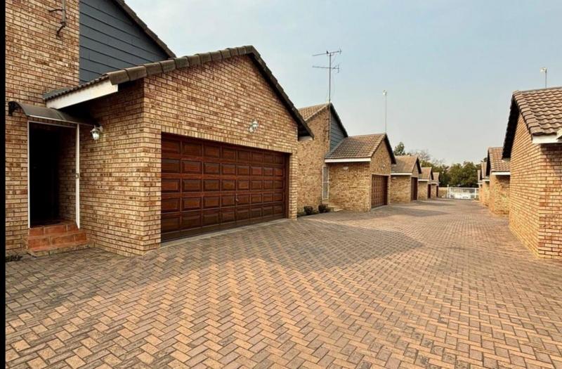 To Let 3 Bedroom Property for Rent in Vanderbijlpark SW 5 Gauteng