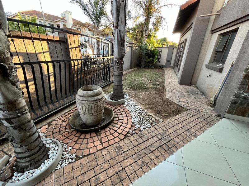 To Let 4 Bedroom Property for Rent in Vanderbijlpark SW 5 Gauteng