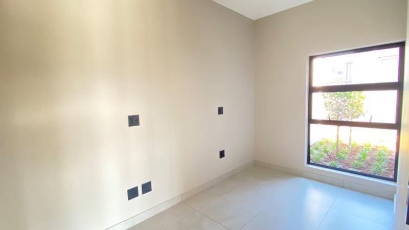 4 Bedroom Property for Sale in Midstream Heights Gauteng