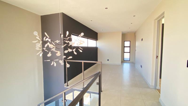 4 Bedroom Property for Sale in Midstream Heights Gauteng