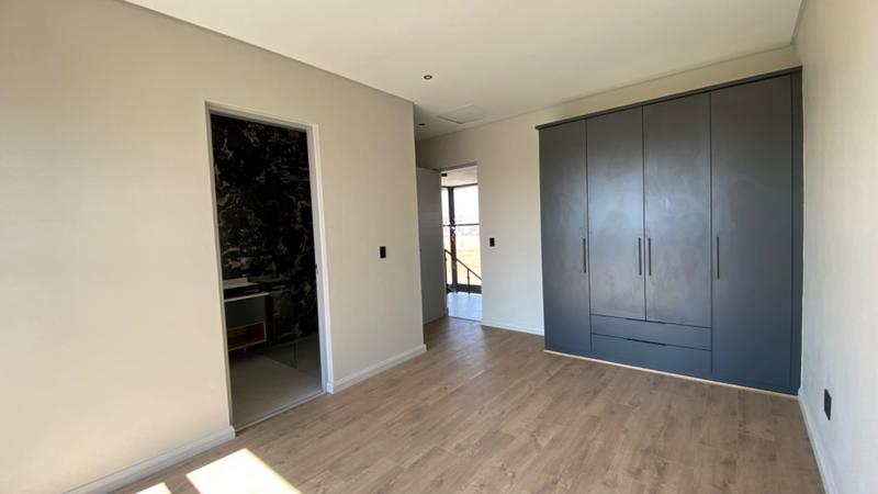 4 Bedroom Property for Sale in Midstream Heights Gauteng