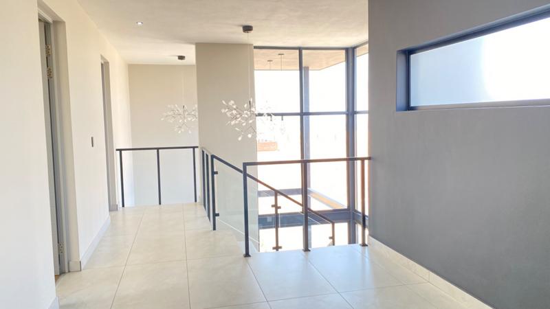 4 Bedroom Property for Sale in Midstream Heights Gauteng