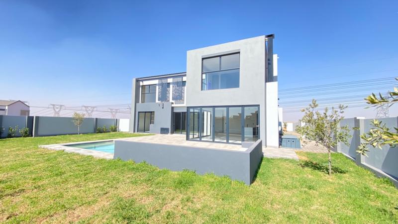 4 Bedroom Property for Sale in Midstream Heights Gauteng