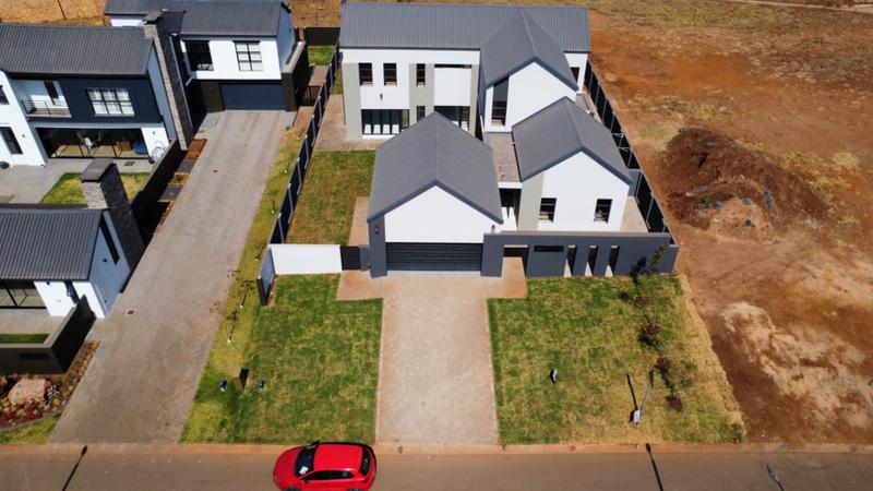 4 Bedroom Property for Sale in Midstream Heights Gauteng