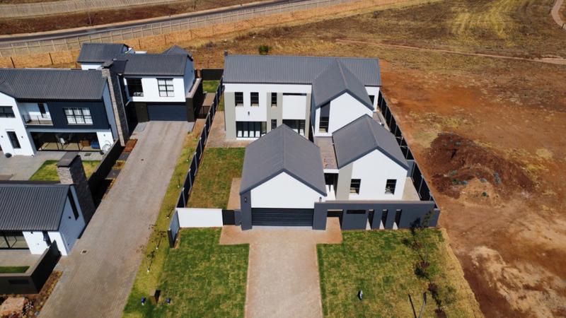 4 Bedroom Property for Sale in Midstream Heights Gauteng