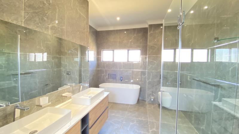 4 Bedroom Property for Sale in Midstream Heights Gauteng