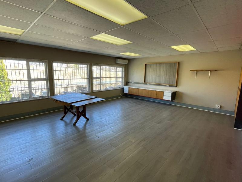 To Let commercial Property for Rent in Hennops Park Industrial Gauteng