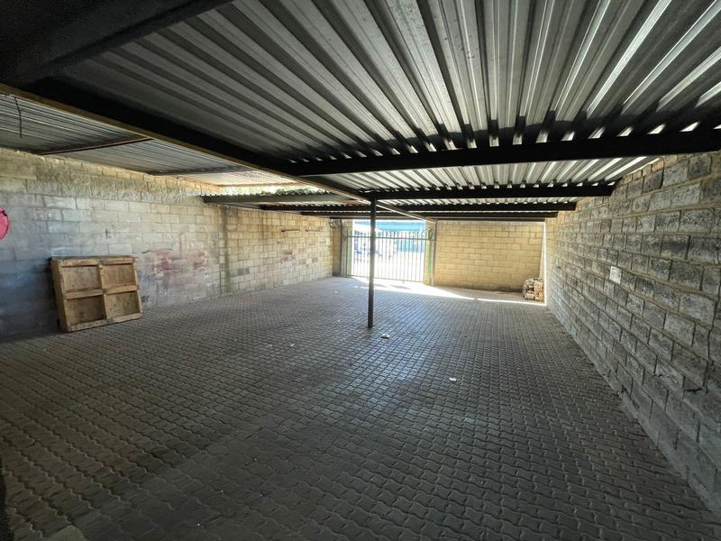 To Let commercial Property for Rent in Hennops Park Industrial Gauteng