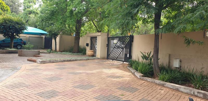 To Let commercial Property for Rent in Lynnwood Glen Gauteng