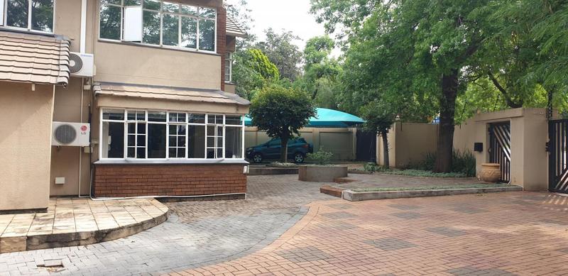 To Let commercial Property for Rent in Lynnwood Glen Gauteng