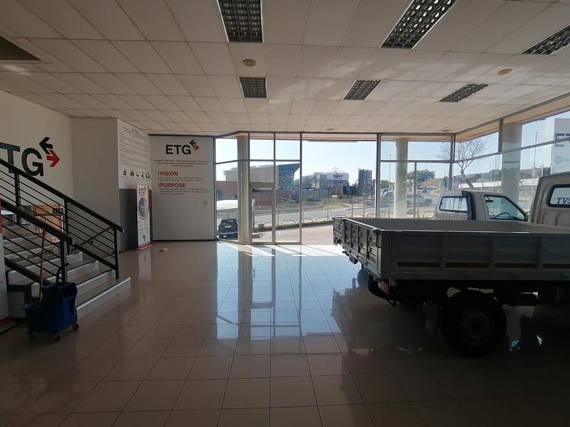 To Let commercial Property for Rent in Randjespark Gauteng