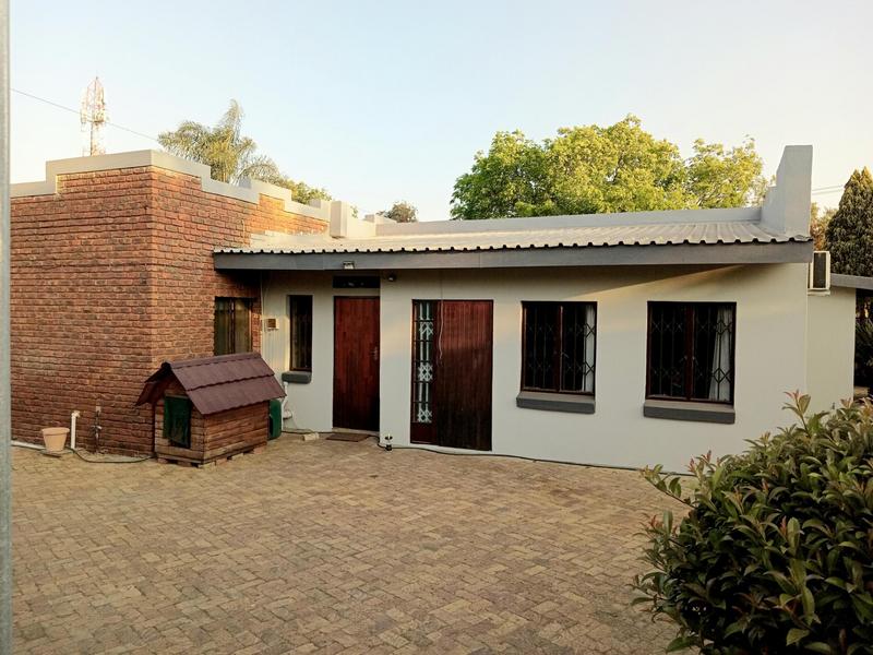 5 Bedroom Property for Sale in Rayton Gauteng