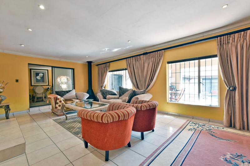 3 Bedroom Property for Sale in Bassonia Gauteng