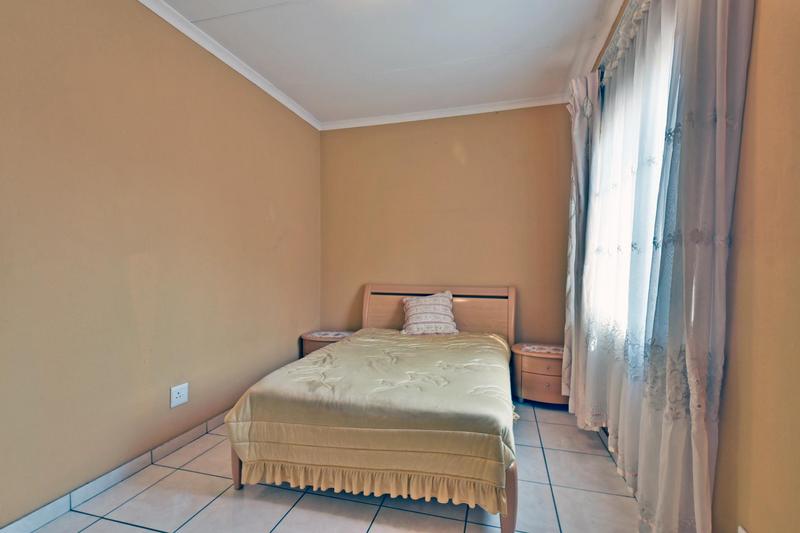 3 Bedroom Property for Sale in Bassonia Gauteng