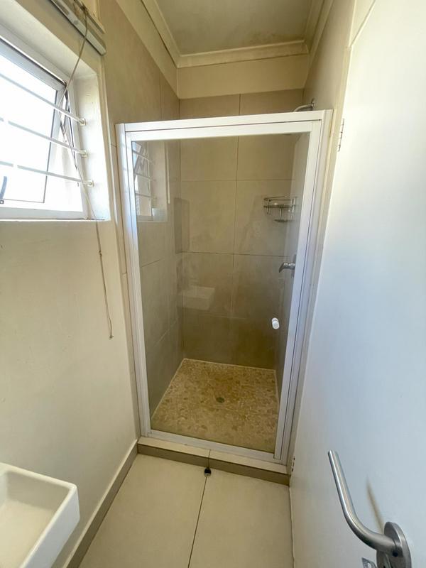 2 Bedroom Property for Sale in Blue Hills Gauteng