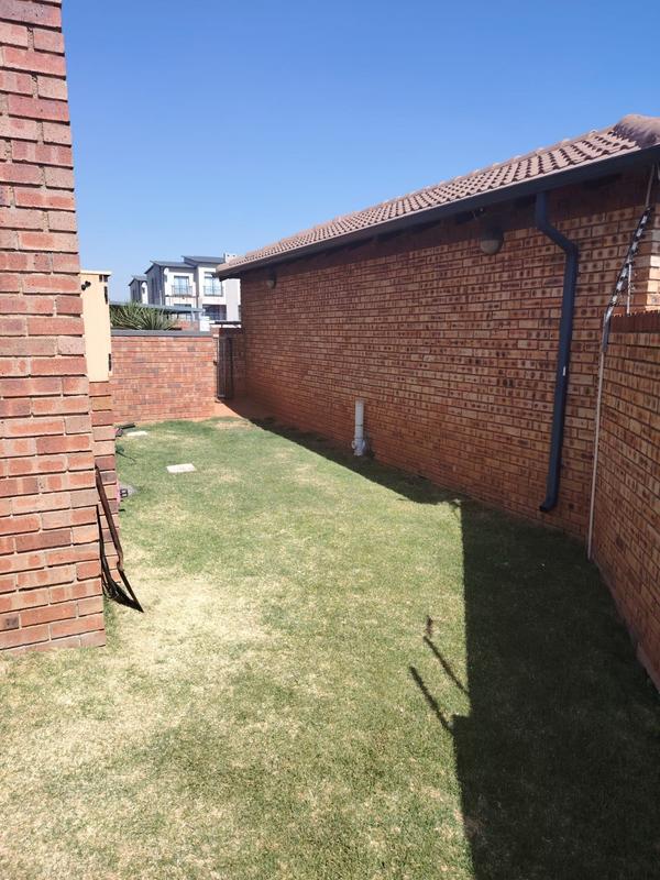 3 Bedroom Property for Sale in Bergbron Gauteng