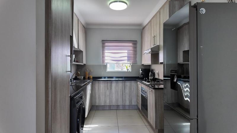 2 Bedroom Property for Sale in Wilgeheuwel Gauteng