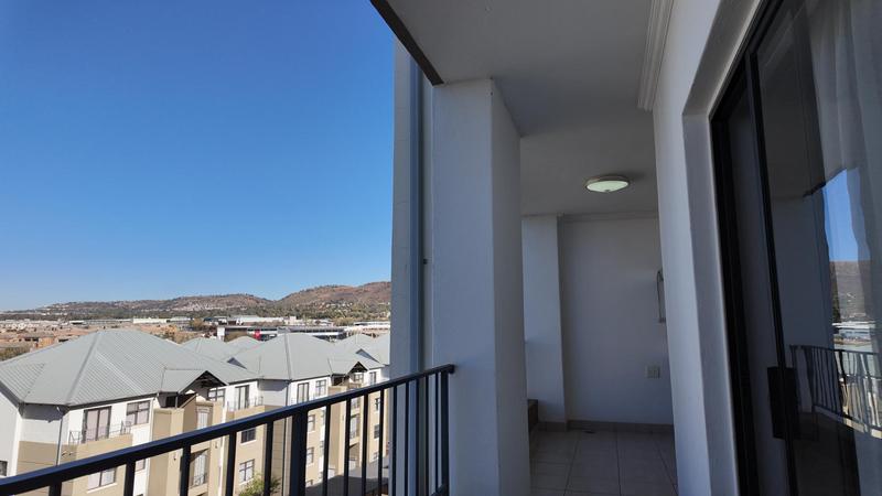 2 Bedroom Property for Sale in Wilgeheuwel Gauteng