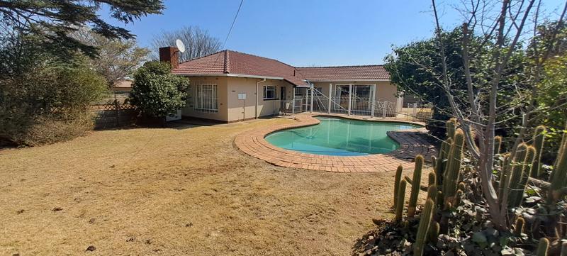 4 Bedroom Property for Sale in Elspark Gauteng