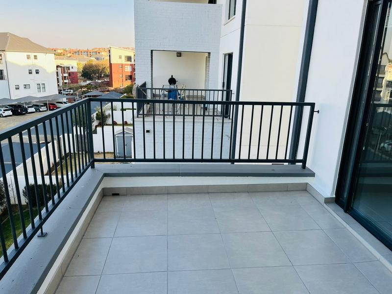 To Let 2 Bedroom Property for Rent in Modderfontein Gauteng