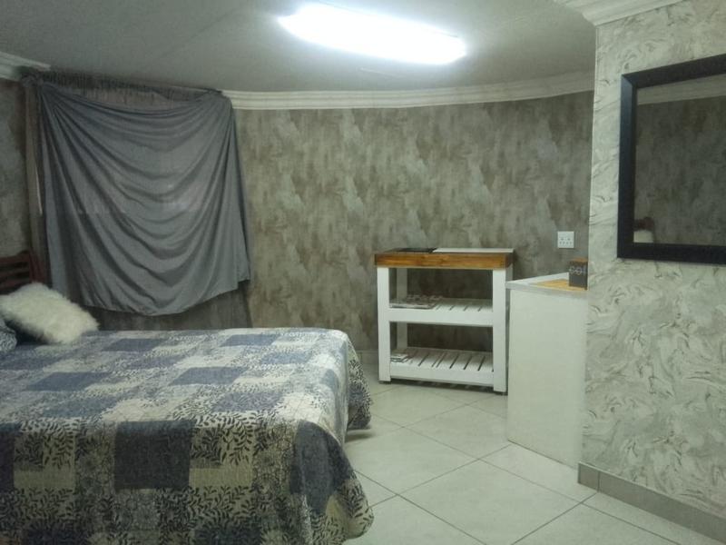 To Let 4 Bedroom Property for Rent in Vanderbijlpark Sw 2 Gauteng