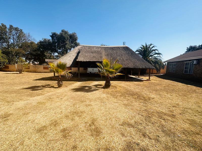 4 Bedroom Property for Sale in Bedworth Park Gauteng